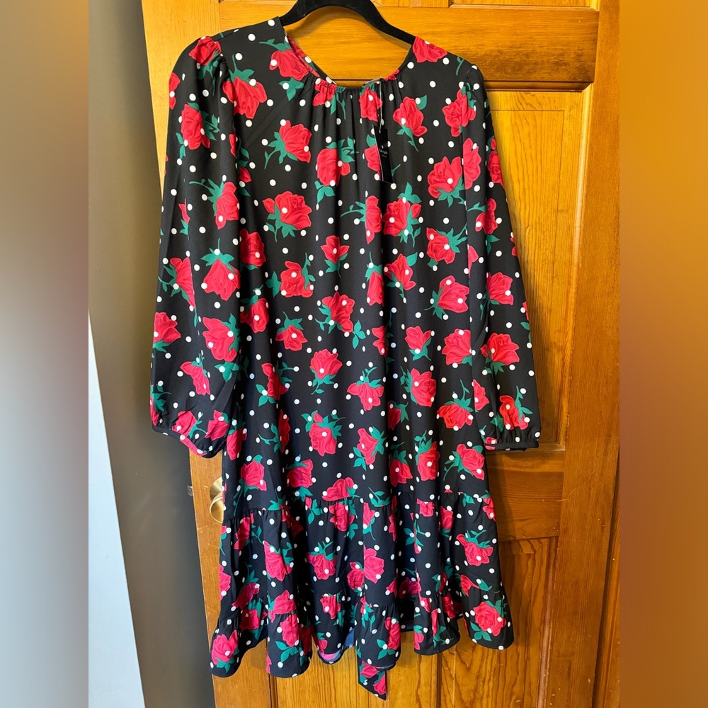 Kate Spade rose dot print, rondneck and center back keyhole closure shift dress